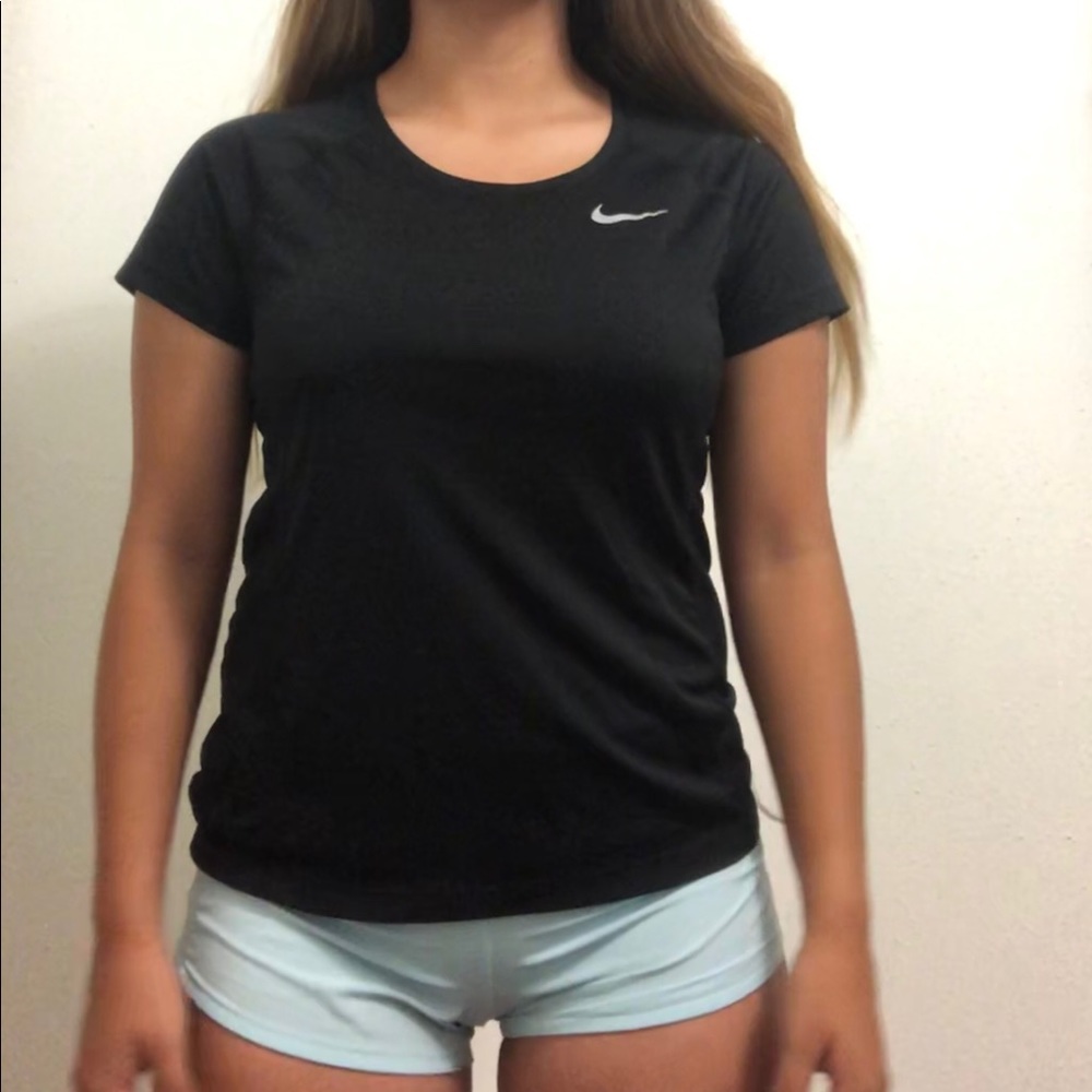 NIKE RUN DRY FIT SHIRT